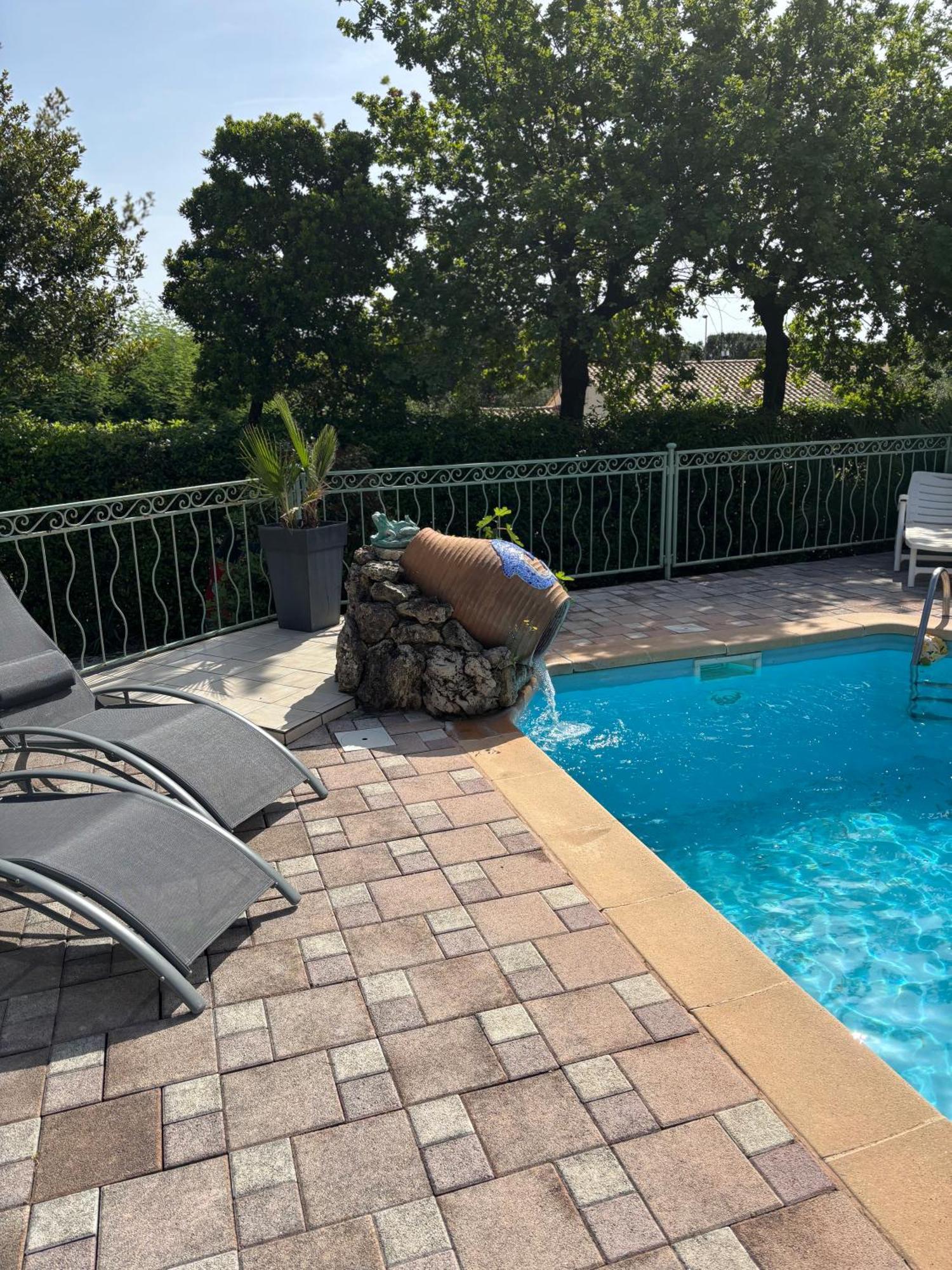La Cigaliere 1 Charmant T1 Bis Avec Terrasse Dans Villa Sollies-Ville 外观 照片